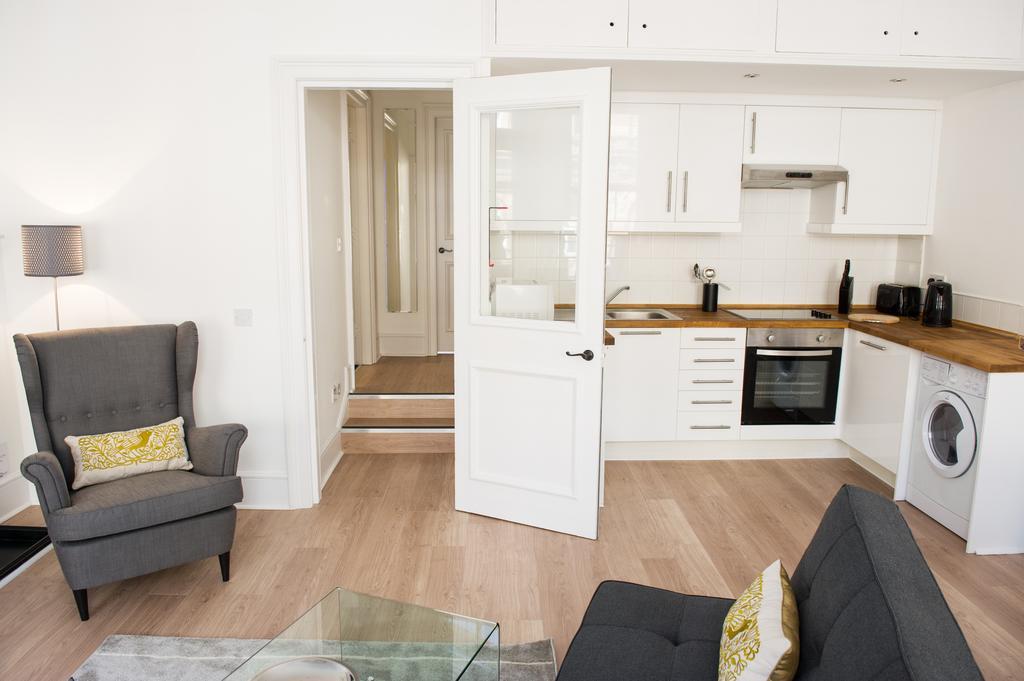 West End One Apartments Londres Extérieur photo