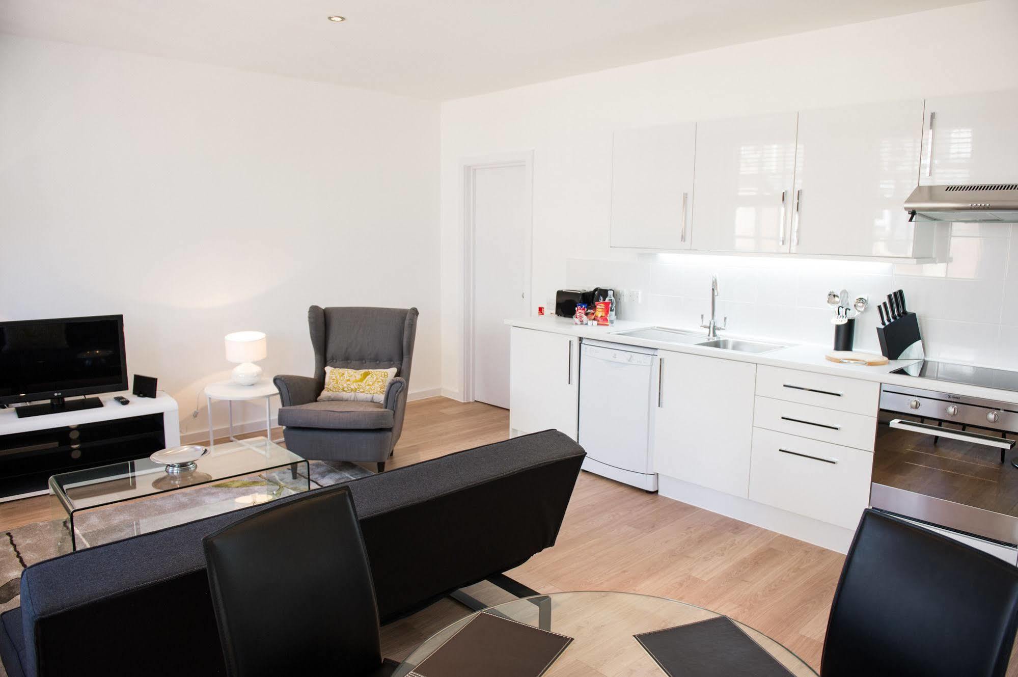 West End One Apartments Londres Extérieur photo