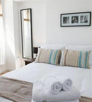 West End One Apartments Londres Extérieur photo
